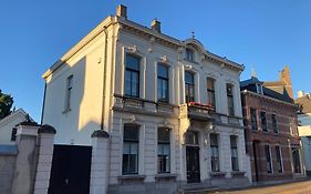 Bed & Breakfast By Genck